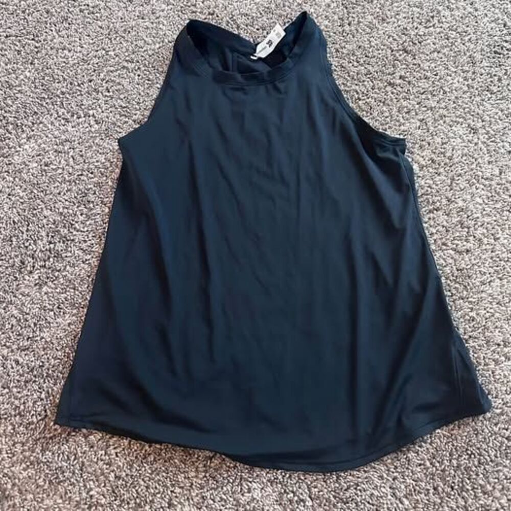 Target all in motion black tank